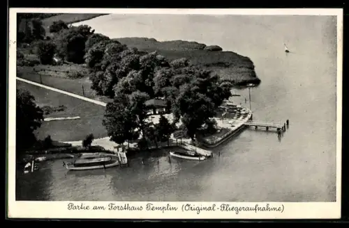 AK Templin bei Potsdam, Partie am Gasthaus Forsthaus Templin, Fliegeraufnahme
