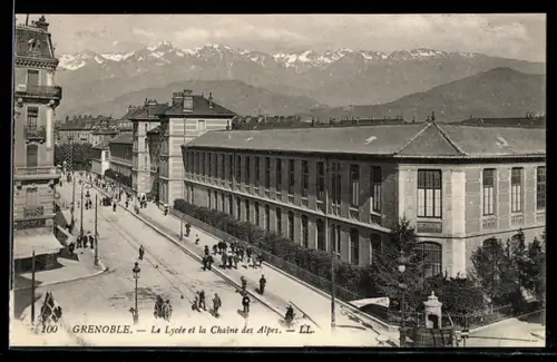 AK Grenoble, Le Lycée et la Chaîne des Alpes