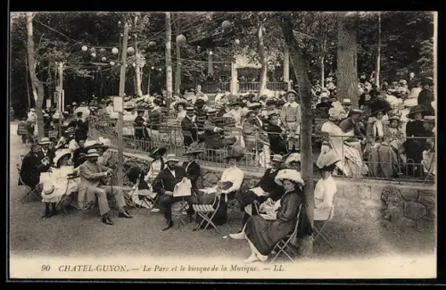 AK Chatel-Guyon, Le Parc et le kiosque de la Musique