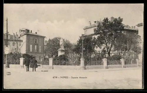 AK Nimes, Square Antonin