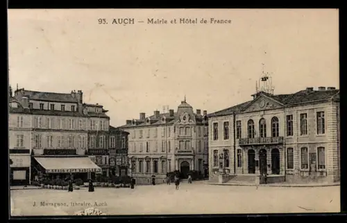 AK Auch, Marie et Hôtel de France