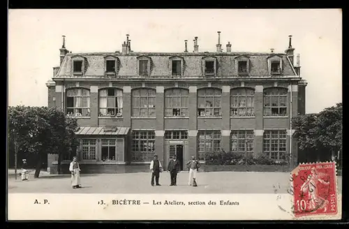 AK Bicètre, Les Ateliers, section des Enfants