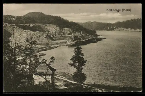 AK Kalkberge /Mark, Teilansicht mit Steinbruch und See