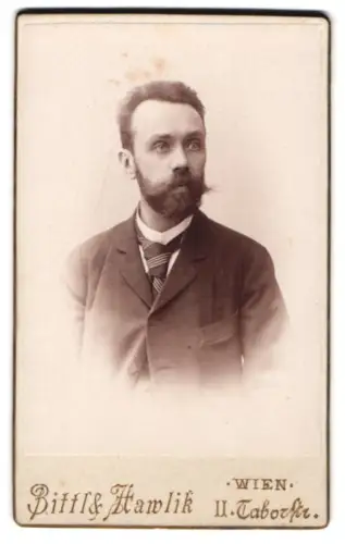 Fotografie Bittl & Hawlik, Wien, Taborstrasse, Porträt Eisenwarenhändler Rudolf A. Graf, Taborstrasse 40