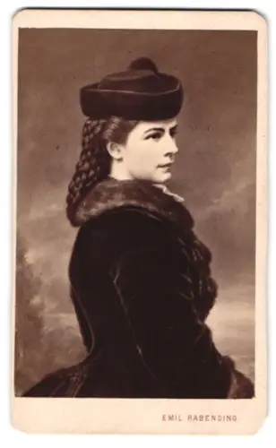 Fotografie Emil Rabending, Wien, Favoritenstrasse 3, Kaiserin Elisabeth von Österreich, Sissi im Porträt