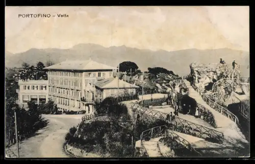 AK Portofino, Vetta, Grand Hôtel e giardino panoramico con sentieri e montagne sullo sfondo