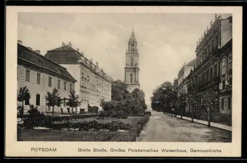 AK Potsdam, Grosses Potsdamsches Waisenhaus und Garnisonkirche, Breite Strasse