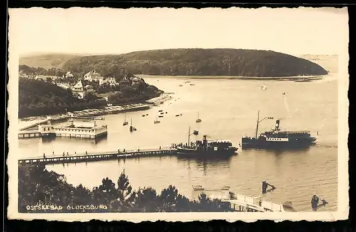 AK Glücksburg, Teilansicht mit Passagierdampfern an der Landungsbrücke