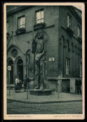 AK Brandenburg /Havel, Rathaus mit Roland