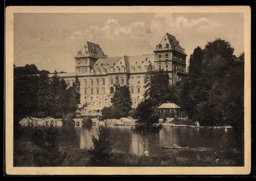 AK Torino, Castello del Valentino con lago e barca a remi