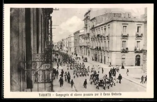 AK Taranto, Compagnie di sbarco passano per il Corso Umberto