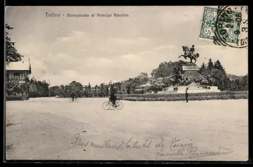AK Torino, Monumento al Principe Amedeo con ciclisti in primo piano