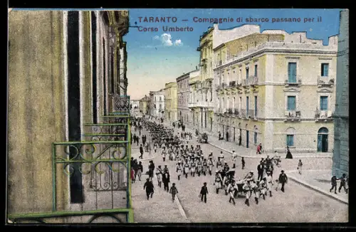 AK Taranto, Compagnie di sbarco passano per il Corso Umberto