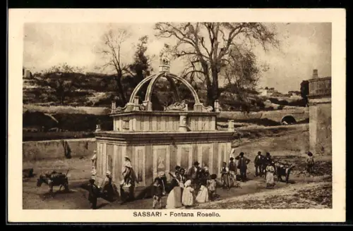 AK Sassari, Fontana Rosello con persone in abiti tradizionali e paesaggio rurale sullo sfondo