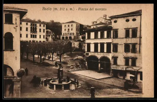 AK Asolo, Piazza del mercato con fontana e edifici storici