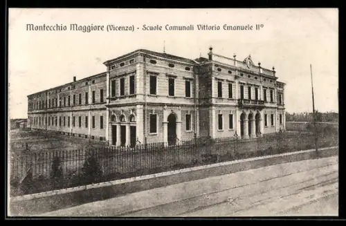 AK Montecchio Maggiore /Vicenza, Scuole Comunali Vittorio Emanuele II°
