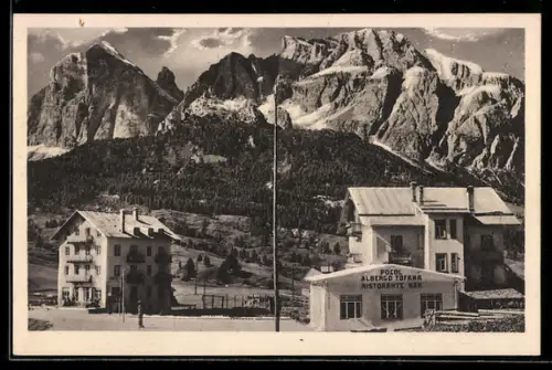 AK Pocol d`Ampezzo, Piccolo Albergo Tofana con vista sulle montagne imponenti