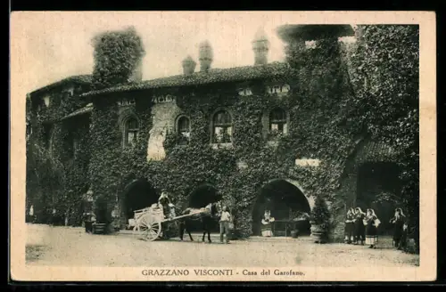 AK Vigolzone, Grazzano Visconti, Casa del Garofano con carro e persone