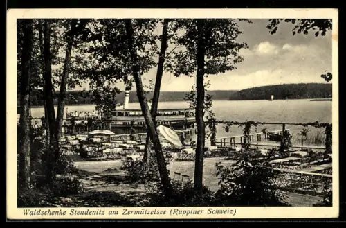 AK Stendenitz /Ruppiner Schweiz, Waldrestaurant Stendenitz am Zermützelsee, Dampfer am Anlegesteg