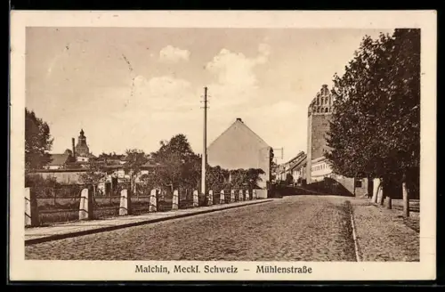 AK Malchin /Meckl. Schweiz, Partie in der Mühlenstrasse