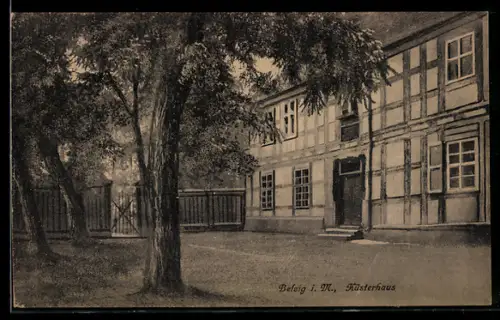 AK Belzig i. M., Küsterhaus in der Aussenansicht mit Bäumen