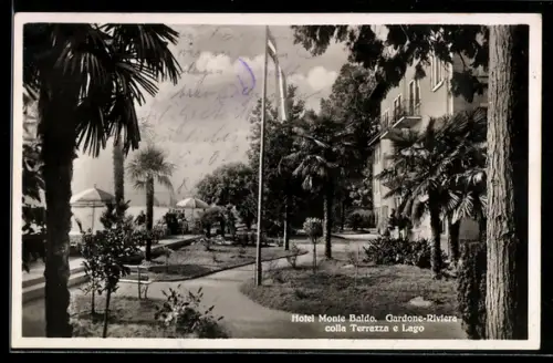 AK Gardone Riviera, Hotel Monte Baldo, colla Terrassa e Lago