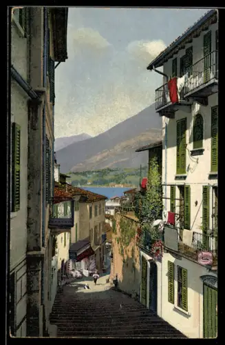 Künstler-AK Photochromie: Gassenpartie mit Blick auf See und Berg