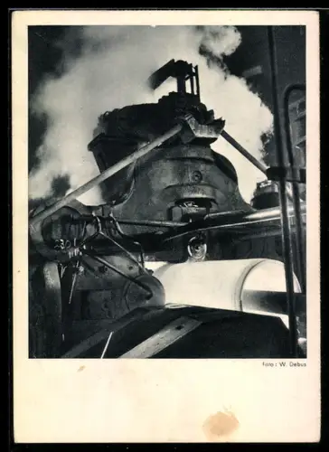 AK Düsseldorf, Maschine im Schrägwalzwerk der Deutschen Röhrenwerke