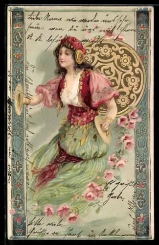 Lithographie Zigeunerin mit Schmuck und Schellen vor Ornamenten, Jugendstil