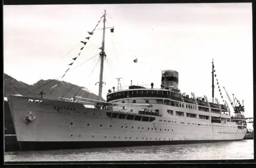 Fotografie Passagierschiff Baltika, Heimathafen Leningrad