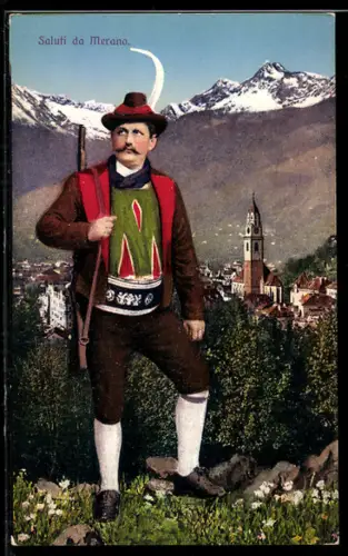 AK Merano, Saluti da Merano con uomo in abito tradizionale e vista sulle montagne innevate