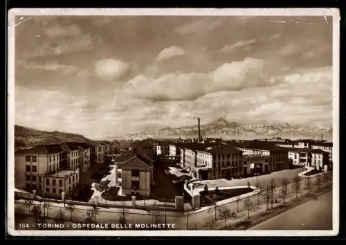 AK Torino, Ospedale delle Molinette con vista sulle montagne sullo sfondo