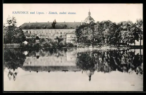 AK Kamenice nad Lipou, Zámek, zadní strana