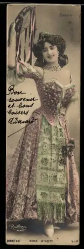 Mini-AK Schöne Frau mit Kette und Tamburin