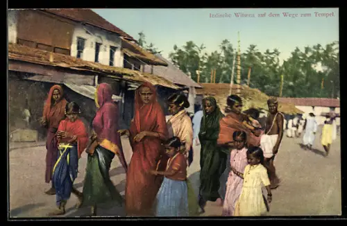 AK Indien, indische Witwen auf dem Weg zum Tempel