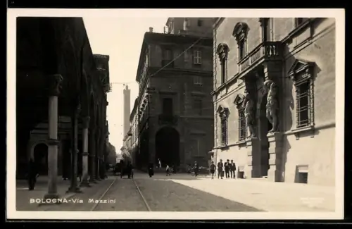 AK Bologna, Via Mazzini, Strassenpartie