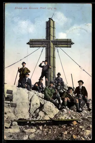 AK Grosser Priel, Bergsteiger am Gipfelkreuz