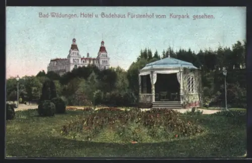 AK Bad Wildungen, Hotel-Badehaus Fürstenhof vom Kurpark aus