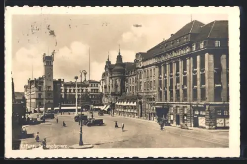 AK Erfurt, Bahnhofsplatz mit Hotel Haus Kossenhaschen