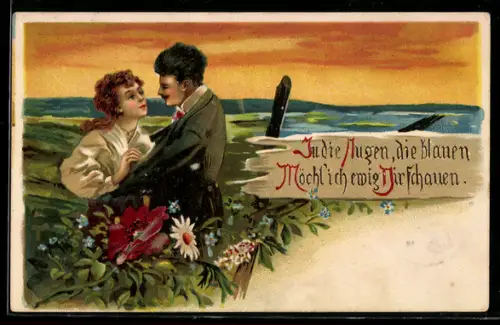 AK Liebespaar während der Dämmerung auf ainer Wiese mit Vergissmeinnicht und Margheriten