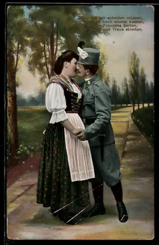 AK Österreichischer Soldat küsst Frau