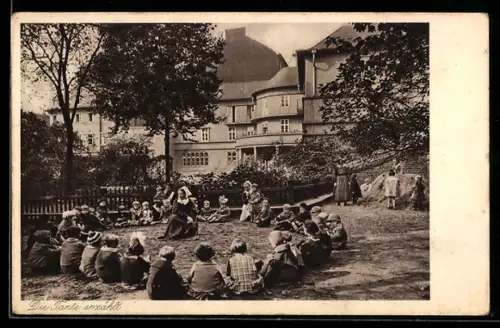 AK Berlin-Wedding, Lazarus-Kranken-und Diakonissenhaus in der Bernauer Strasse 115/118, Gartenansicht