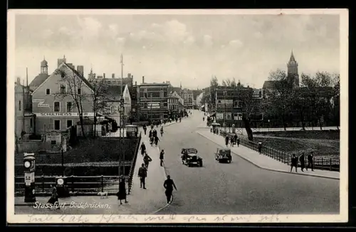 AK Stassfurt, Badebrücken u. Steinstrasse mit Restaurant Kaiserbad, Wettersäule, Kirche