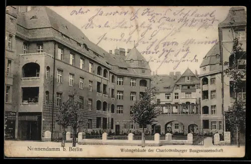AK Berlin, Nonnendamm, Wohngebäude der Charlottenburger Baugenossenschaft