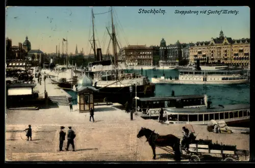 AK Stockholm, Skeppsbron vid Gustaf III. staty