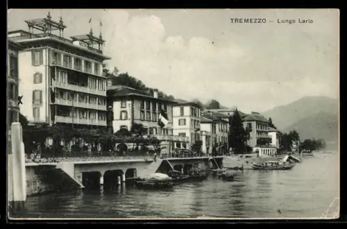 AK Tremezzo, Lungo Lario con edifici storici e barche sul lago di Como