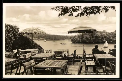 AK Potsdam-Nedlitz, Parkrestaurant, Bes. E. Lange, Seeterrasse, Segelboote