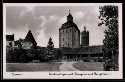 AK Bernau, Parkanlagen mit Königstor und Hungerturm