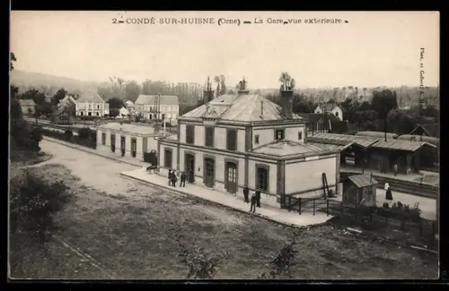 AK Condé-sur-Huisne, La Gare, Bahnhof aus der Vogelschau