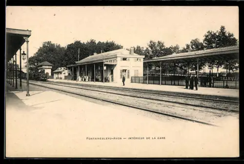 AK Fontainebleau, Intérieur de la Gare Fontainebleau-Avon